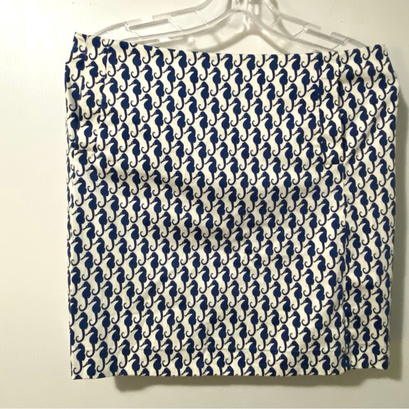 J Crew Blue & White Seahorse Skirt! Size 4 - Picture 1 of 6